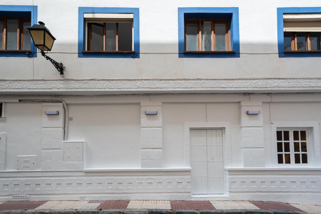 Hostal Alicia San Pedro de Alcantara Bagian luar foto